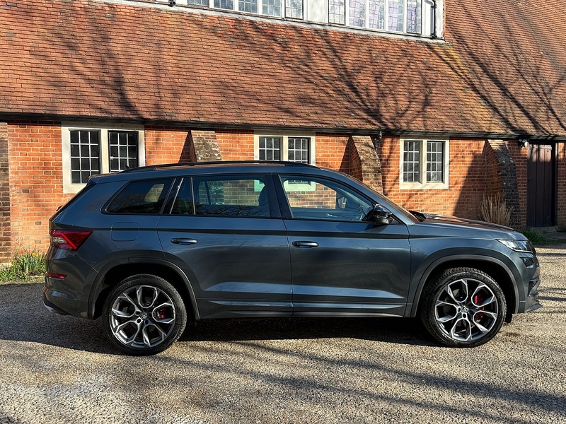 Skoda Kodiaq 2.0 BiTDI vRS SUV 5dr Diesel DSG 4WD Euro 6 (s/s) (7 Seat) (239 ps) - U10003849