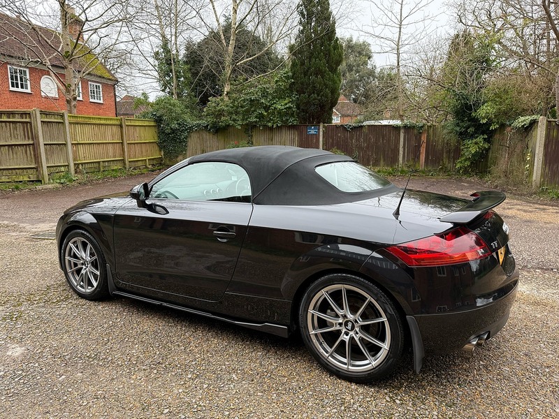 Audi TT 2.0 TFSI Roadster 2dr Petrol Manual Euro 4 (200 ps) - U10003850