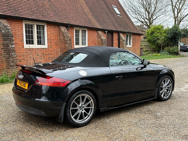 Audi TT 2.0 TFSI Roadster 2dr Petrol Manual Euro 4 (200 ps) - U10003850