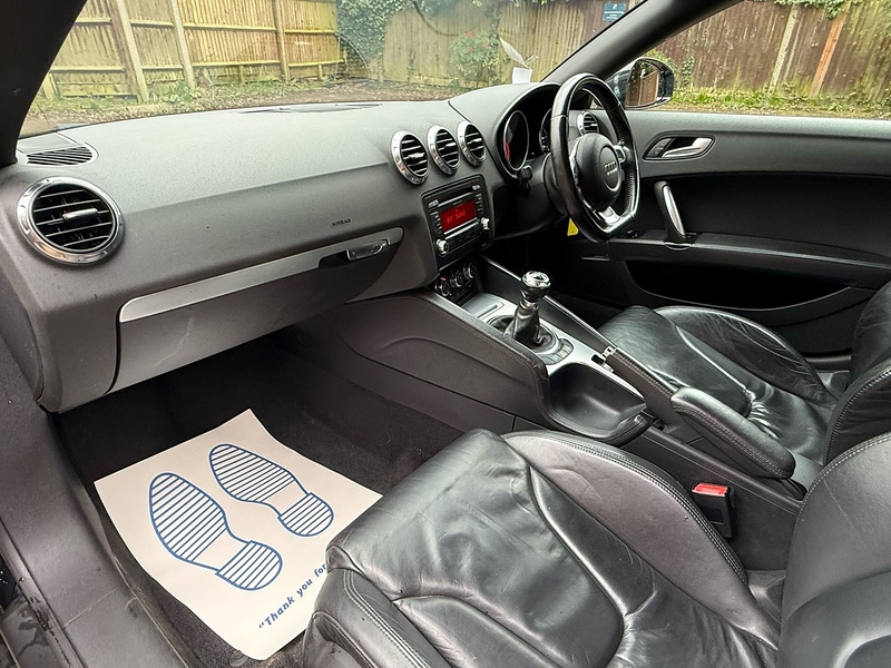 Audi TT 2.0 TFSI Roadster 2dr Petrol Manual Euro 4 (200 ps) - U10003850