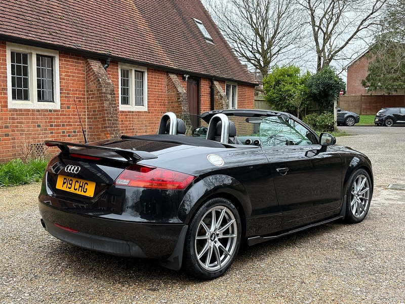 Audi TT 2.0 TFSI Roadster 2dr Petrol Manual Euro 4 (200 ps) - U10003850