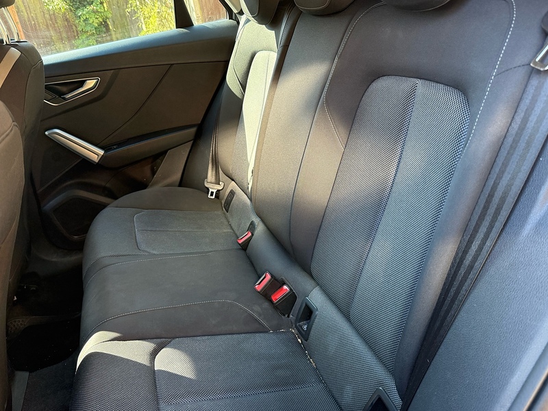 Audi Q2 1.6 TDI 30 Sport SUV 5dr Diesel S Tronic Euro 6 (s/s) (116 ps) - U10003852