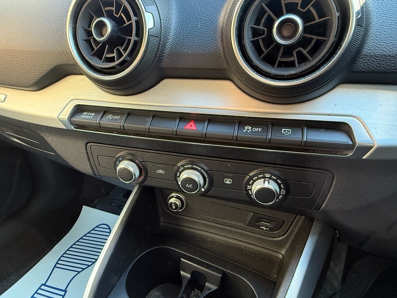 Audi Q2 1.6 TDI 30 Sport SUV 5dr Diesel S Tronic Euro 6 (s/s) (116 ps) - U10003852