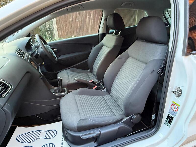 Volkswagen Polo 1.2 Match Hatchback 3dr Petrol Manual Euro 5 (60 ps) - U10003853