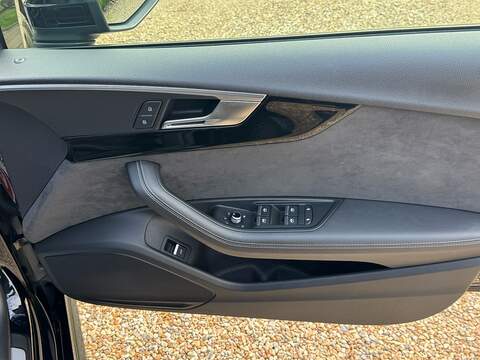 Audi RS5 2.9 TFSI V6 Sport Edition Sportback 5dr Petrol Tiptronic quattro Euro 6 (s/s) (450 ps) - U10003854