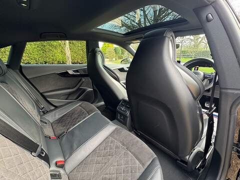 Audi RS5 2.9 TFSI V6 Sport Edition Sportback 5dr Petrol Tiptronic quattro Euro 6 (s/s) (450 ps) - U10003854