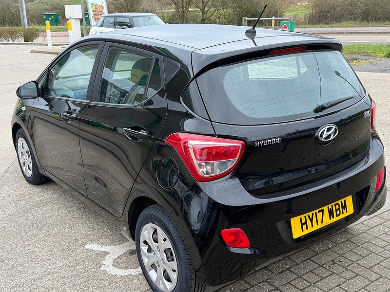 Hyundai i10 1.0 SE Hatchback 5dr Petrol Manual Euro 5 (66 ps) - U10003855