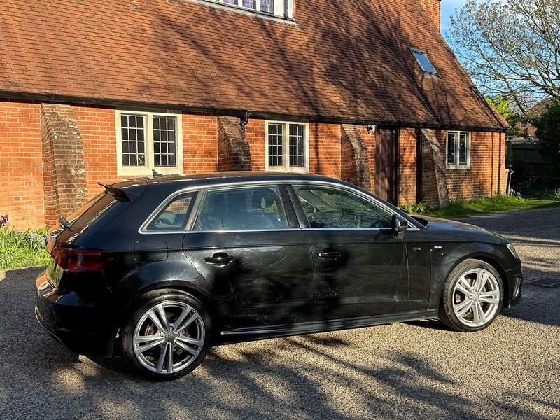 Audi A3 1.4 TFSI S line Sportback 5dr Petrol Manual Euro 6 (s/s) (125 ps) - U10003859