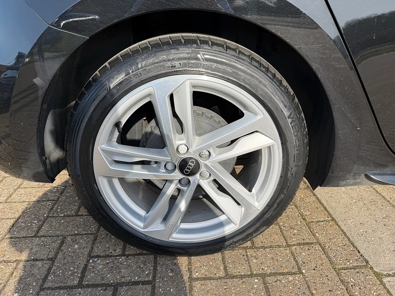 Audi A1 1.0 TFSI 25 S line Sportback 5dr Petrol S Tronic Euro 6 (s/s) (95 ps) - U10003861