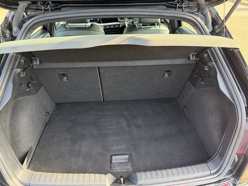 Audi A1 1.0 TFSI 25 S line Sportback 5dr Petrol S Tronic Euro 6 (s/s) (95 ps) - U10003861