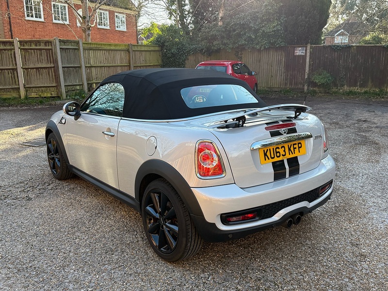 MINI Roadster 1.6 Cooper S Convertible 2dr Petrol Manual Euro 5 (s/s) (184 ps) - U10003862
