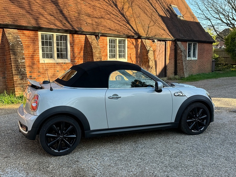 MINI Roadster 1.6 Cooper S Convertible 2dr Petrol Manual Euro 5 (s/s) (184 ps) - U10003862