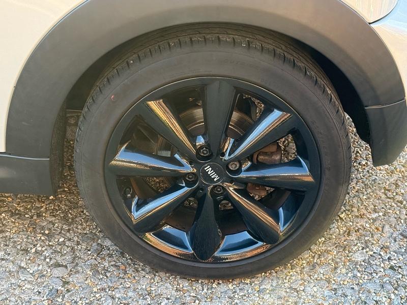 MINI Roadster 1.6 Cooper S Convertible 2dr Petrol Manual Euro 5 (s/s) (184 ps) - U10003862