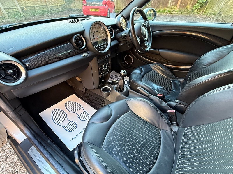 MINI Roadster 1.6 Cooper S Convertible 2dr Petrol Manual Euro 5 (s/s) (184 ps) - U10003862