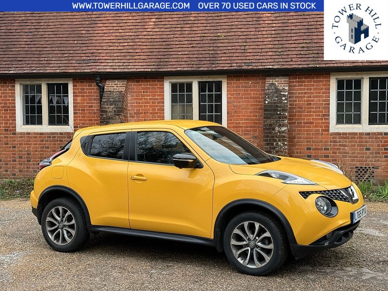 Nissan Juke 1.2 DIG-T Tekna SUV 5dr Petrol Manual Euro 5 (s/s) Euro 5 (115 ps) - U10003863