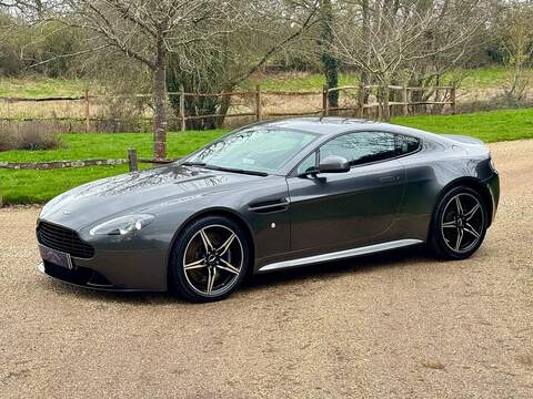 Aston Martin Vantage 4.7 V8 S Coupe 2dr Petrol Sportshift Euro 6 (430 bhp) - U10003864