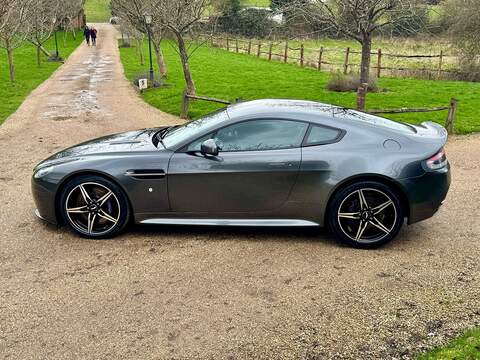 Aston Martin Vantage 4.7 V8 S Coupe 2dr Petrol Sportshift Euro 6 (430 bhp) - U10003864