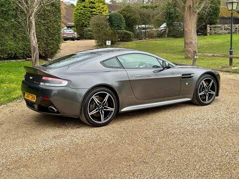 Aston Martin Vantage 4.7 V8 S Coupe 2dr Petrol Sportshift Euro 6 (430 bhp) - U10003864