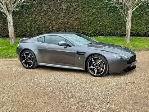 Aston Martin Vantage 4.7 V8 S Coupe 2dr Petrol Sportshift Euro 6 (430 bhp) - U10003864