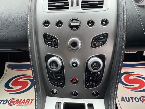 Aston Martin Vantage 4.7 V8 S Coupe 2dr Petrol Sportshift Euro 6 (430 bhp) - U10003864