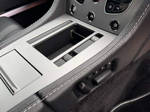 Aston Martin Vantage 4.7 V8 S Coupe 2dr Petrol Sportshift Euro 6 (430 bhp) - U10003864