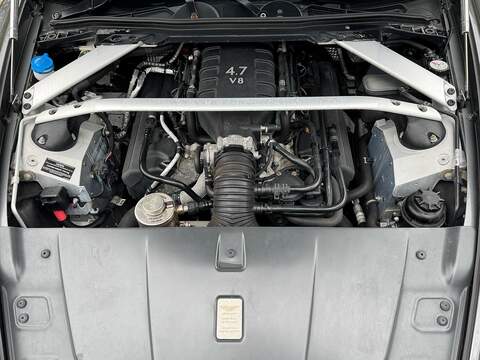 Aston Martin Vantage 4.7 V8 S Coupe 2dr Petrol Sportshift Euro 6 (430 bhp) - U10003864