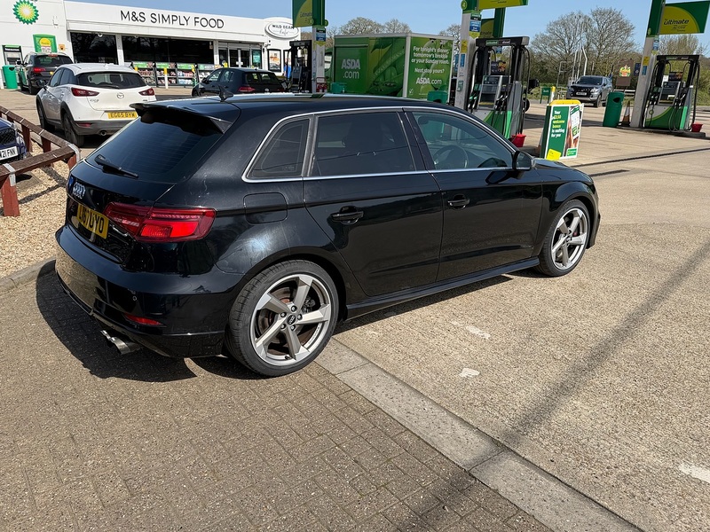 Audi S3 2.0 TFSI Sportback 5dr Petrol S Tronic quattro Euro 6 (s/s) (310 ps) - U10003865