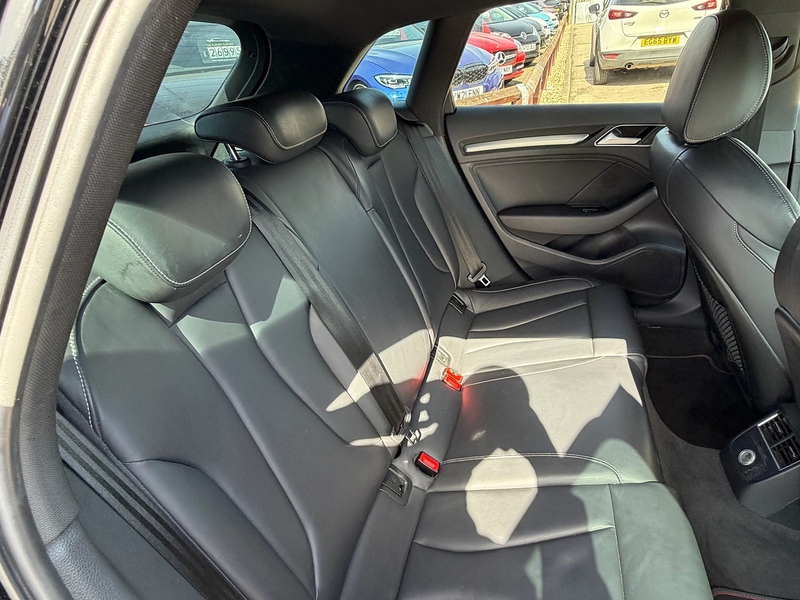 Audi S3 2.0 TFSI Sportback 5dr Petrol S Tronic quattro Euro 6 (s/s) (310 ps) - U10003865