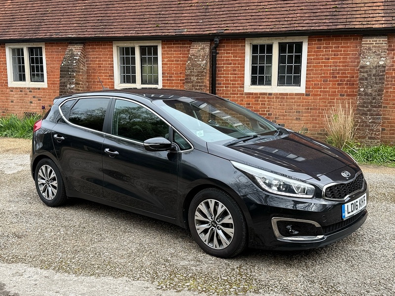 Kia Ceed 1.6 CRDi 3 Hatchback 5dr Diesel Manual Euro 6 (s/s) (134 bhp) - U10003869