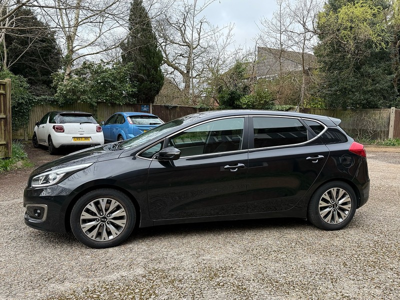 Kia Ceed 1.6 CRDi 3 Hatchback 5dr Diesel Manual Euro 6 (s/s) (134 bhp) - U10003869