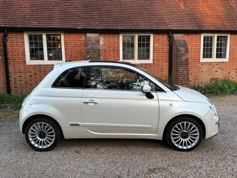 Fiat 500 1.2 Lounge Hatchback 3dr Petrol Manual Euro 4 (69 bhp) - U10003870