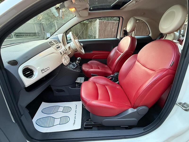 Fiat 500 1.2 Lounge Hatchback 3dr Petrol Manual Euro 4 (69 bhp) - U10003870