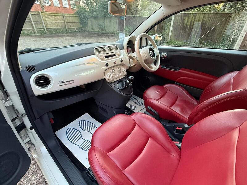 Fiat 500 1.2 Lounge Hatchback 3dr Petrol Manual Euro 4 (69 bhp) - U10003870
