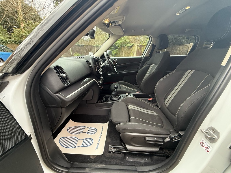 MINI Countryman 2.0 Cooper S Classic SUV 5dr Petrol Manual Euro 6 (s/s) (192 ps) - U10003874