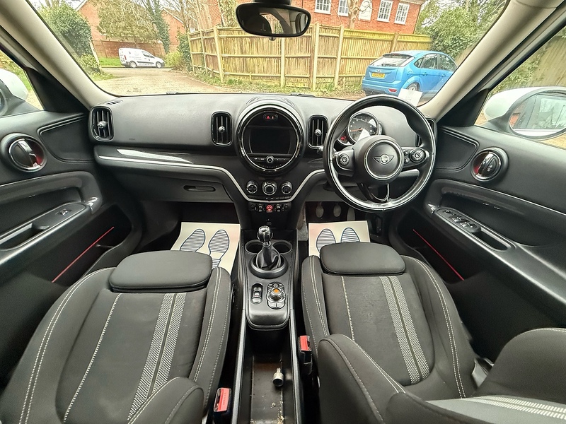 MINI Countryman 2.0 Cooper S Classic SUV 5dr Petrol Manual Euro 6 (s/s) (192 ps) - U10003874