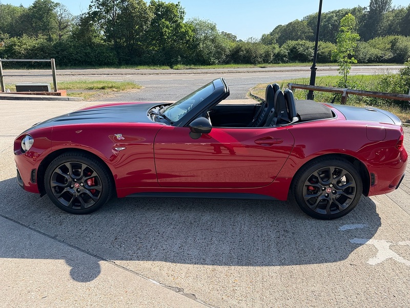 Abarth 124 Spider 1.4 MultiAir Convertible 2dr Petrol Auto Euro 6 (170 ps) - U10003876