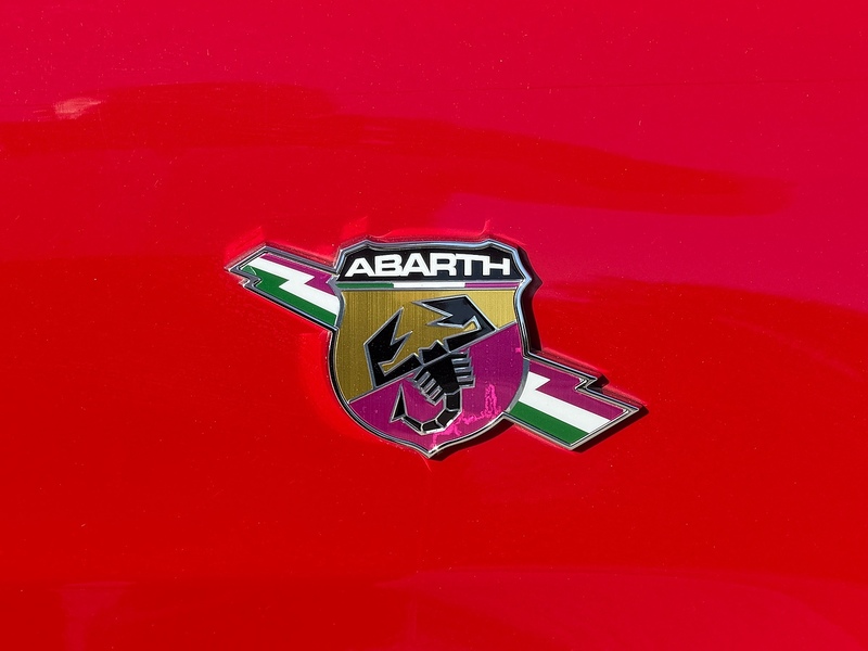 Abarth 124 Spider 1.4 MultiAir Convertible 2dr Petrol Auto Euro 6 (170 ps) - U10003876