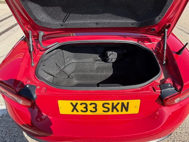Abarth 124 Spider 1.4 MultiAir Convertible 2dr Petrol Auto Euro 6 (170 ps) - U10003876
