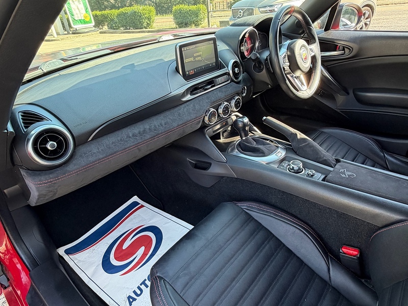 Abarth 124 Spider 1.4 MultiAir Convertible 2dr Petrol Auto Euro 6 (170 ps) - U10003876
