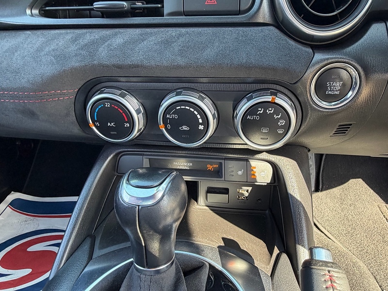 Abarth 124 Spider 1.4 MultiAir Convertible 2dr Petrol Auto Euro 6 (170 ps) - U10003876