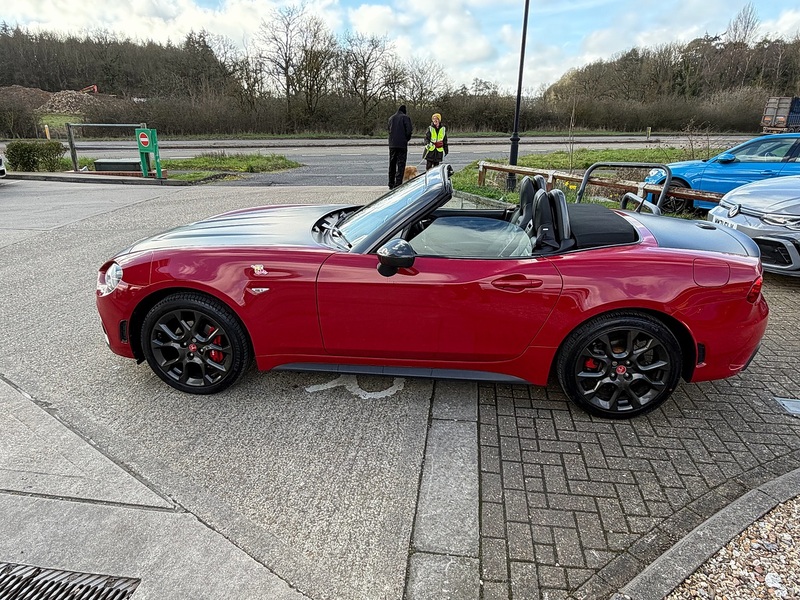 Abarth 124 Spider 1.4 MultiAir Convertible 2dr Petrol Auto Euro 6 (170 ps) - U10003876