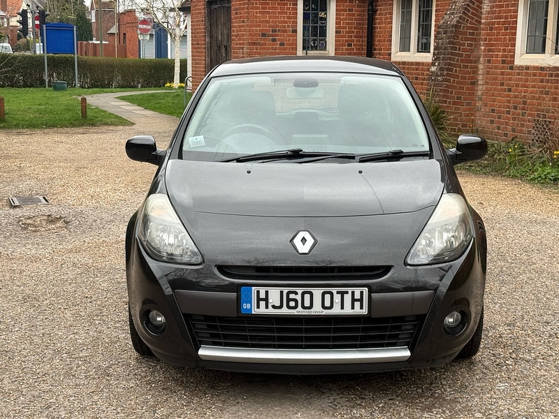 Renault Clio 1.2 TCe Dynamique TomTom Hatchback 3dr Petrol Manual Euro 5 (100 ps) - U10003877