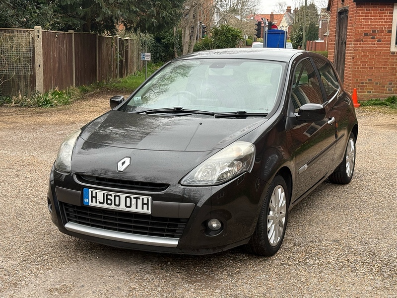 Renault Clio 1.2 TCe Dynamique TomTom Hatchback 3dr Petrol Manual Euro 5 (100 ps) - U10003877