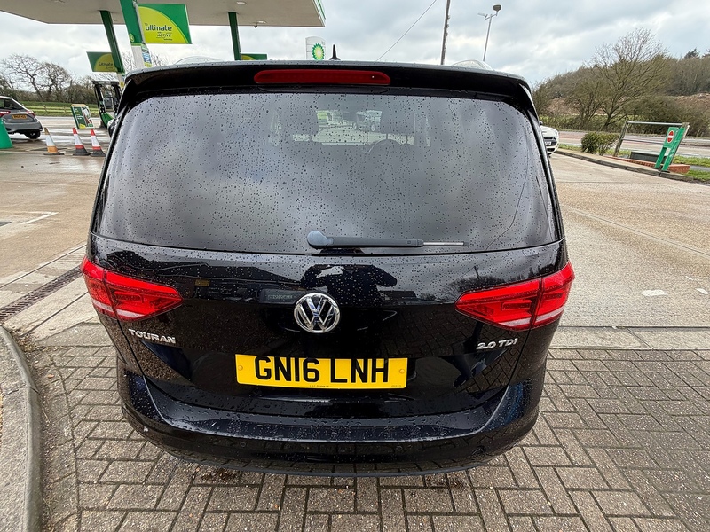 Volkswagen Touran 2.0 TDI BlueMotion Tech SEL MPV 5dr Diesel DSG Euro 6 (s/s) (150 ps) - U10003878