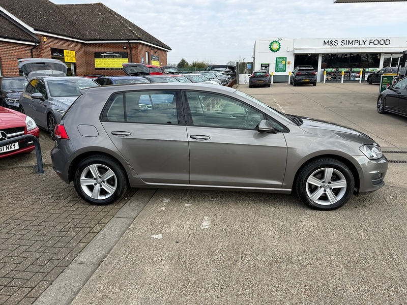Volkswagen Golf 1.4 TSI BlueMotion Tech Match Hatchback 5dr Petrol DSG Euro 5 (s/s) (122 ps) - U10003881