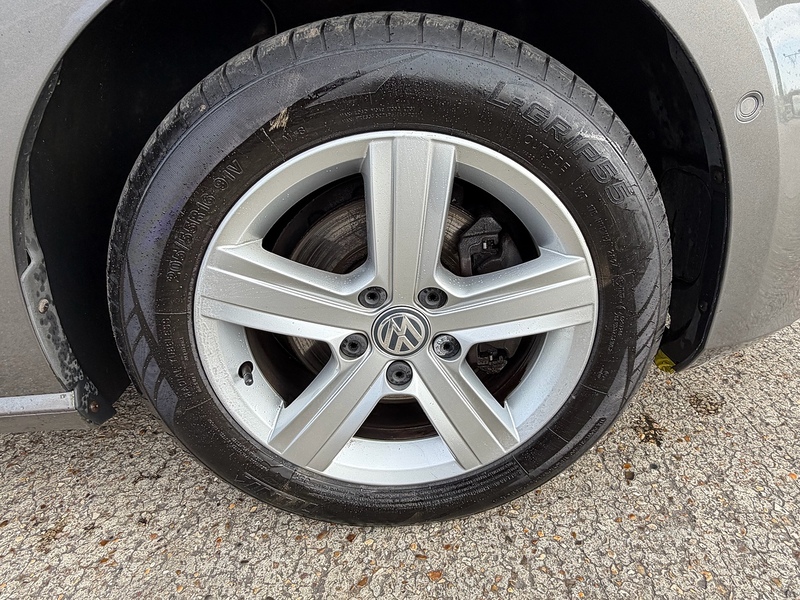 Volkswagen Golf 1.4 TSI BlueMotion Tech Match Hatchback 5dr Petrol DSG Euro 5 (s/s) (122 ps) - U10003881