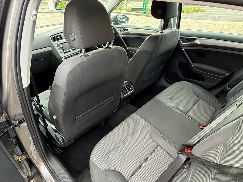 Volkswagen Golf 1.4 TSI BlueMotion Tech Match Hatchback 5dr Petrol DSG Euro 5 (s/s) (122 ps) - U10003881