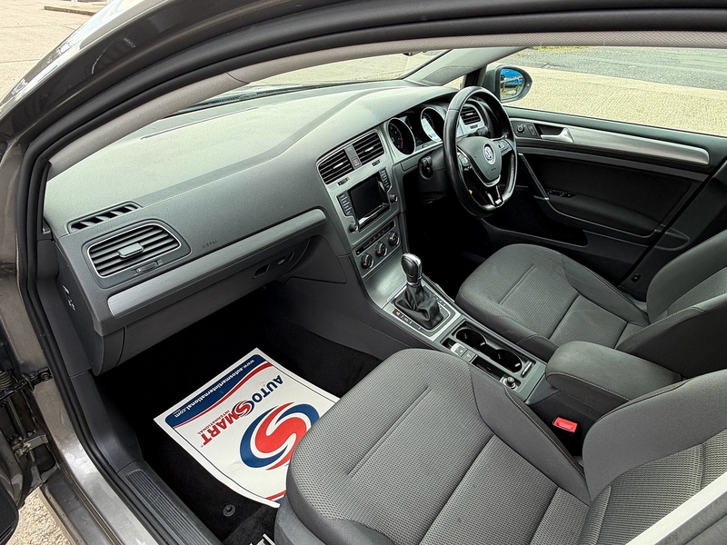 Volkswagen Golf 1.4 TSI BlueMotion Tech Match Hatchback 5dr Petrol DSG Euro 5 (s/s) (122 ps) - U10003881
