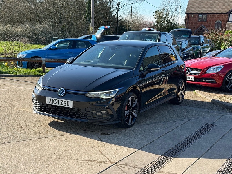 Volkswagen Golf Golf GTE Hatchback 1 Automatic Petrol Plug-in Hybrid - U10003882