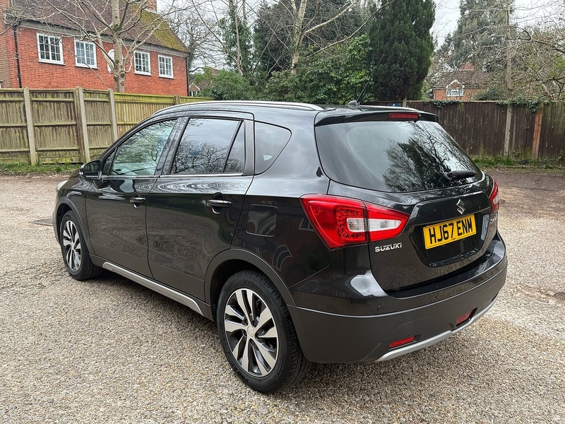Suzuki SX4 S-Cross 1.0 Boosterjet SZ-T SUV 5dr Petrol Auto Euro 6 (111 ps) - U10003883